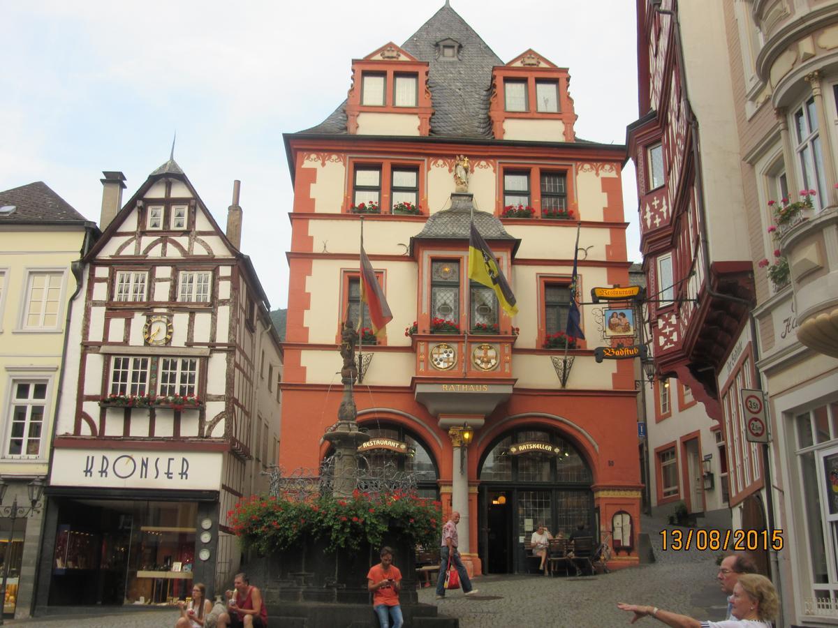 Ferienwohnung "Edeltrud Deluxe Moselblick" Verbandsgemeinde Verbandsgemeinde Bernkastel-Kues Buitenkant foto