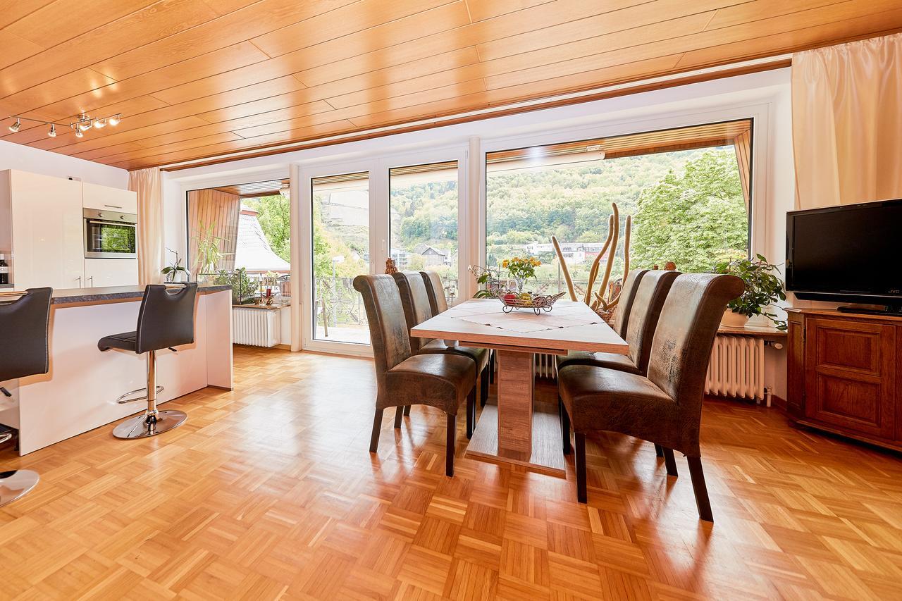 Ferienwohnung "Edeltrud Deluxe Moselblick" Verbandsgemeinde Verbandsgemeinde Bernkastel-Kues Buitenkant foto