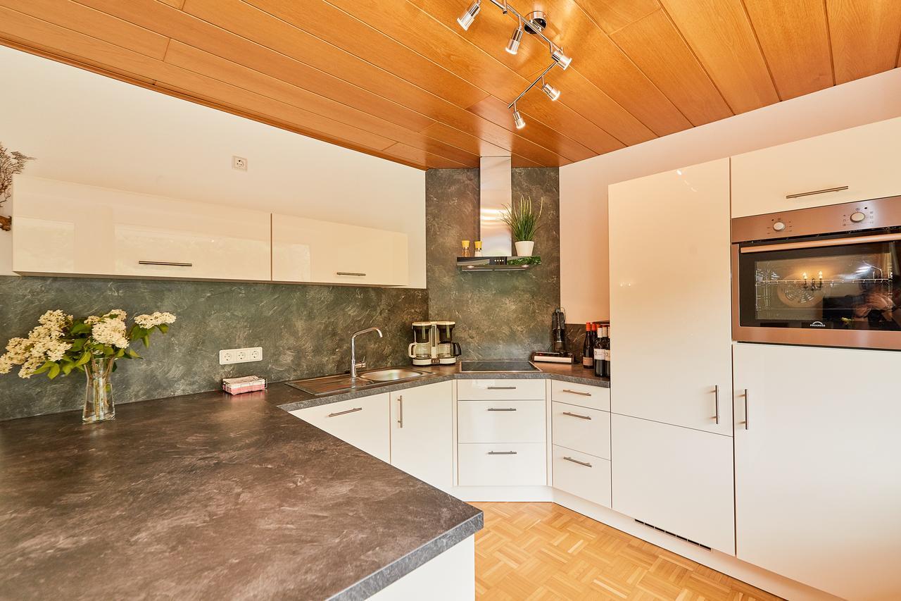 Ferienwohnung "Edeltrud Deluxe Moselblick" Verbandsgemeinde Verbandsgemeinde Bernkastel-Kues Buitenkant foto
