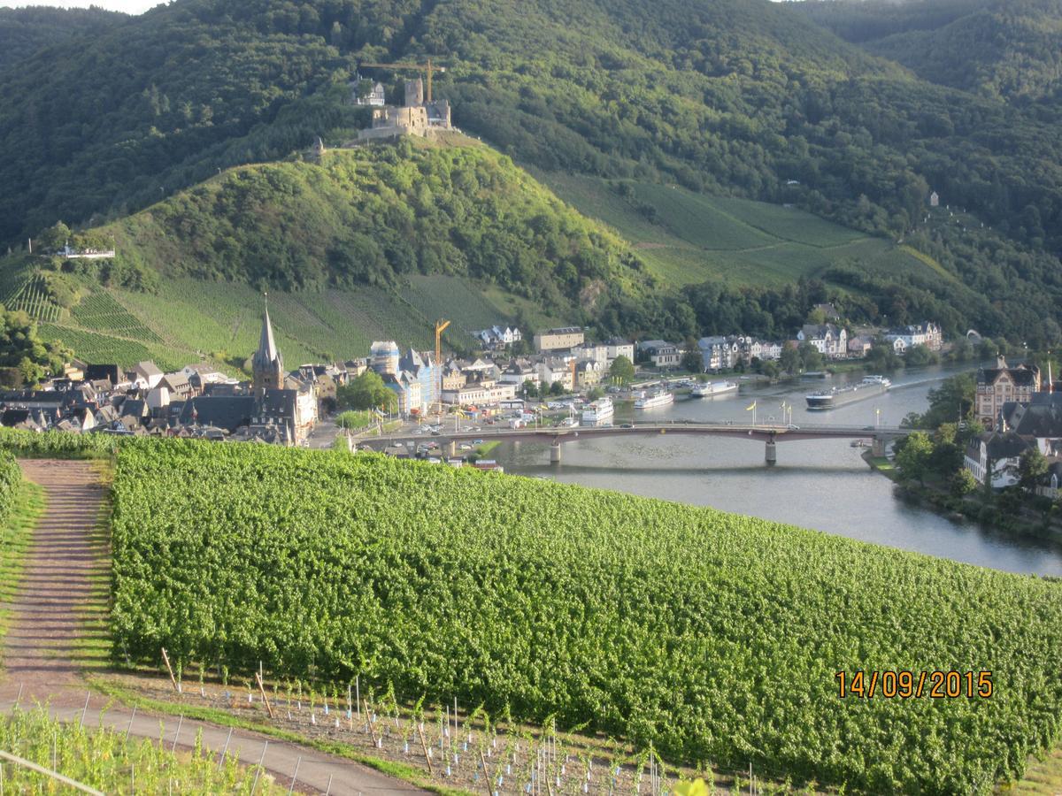 Ferienwohnung "Edeltrud Deluxe Moselblick" Verbandsgemeinde Verbandsgemeinde Bernkastel-Kues Buitenkant foto