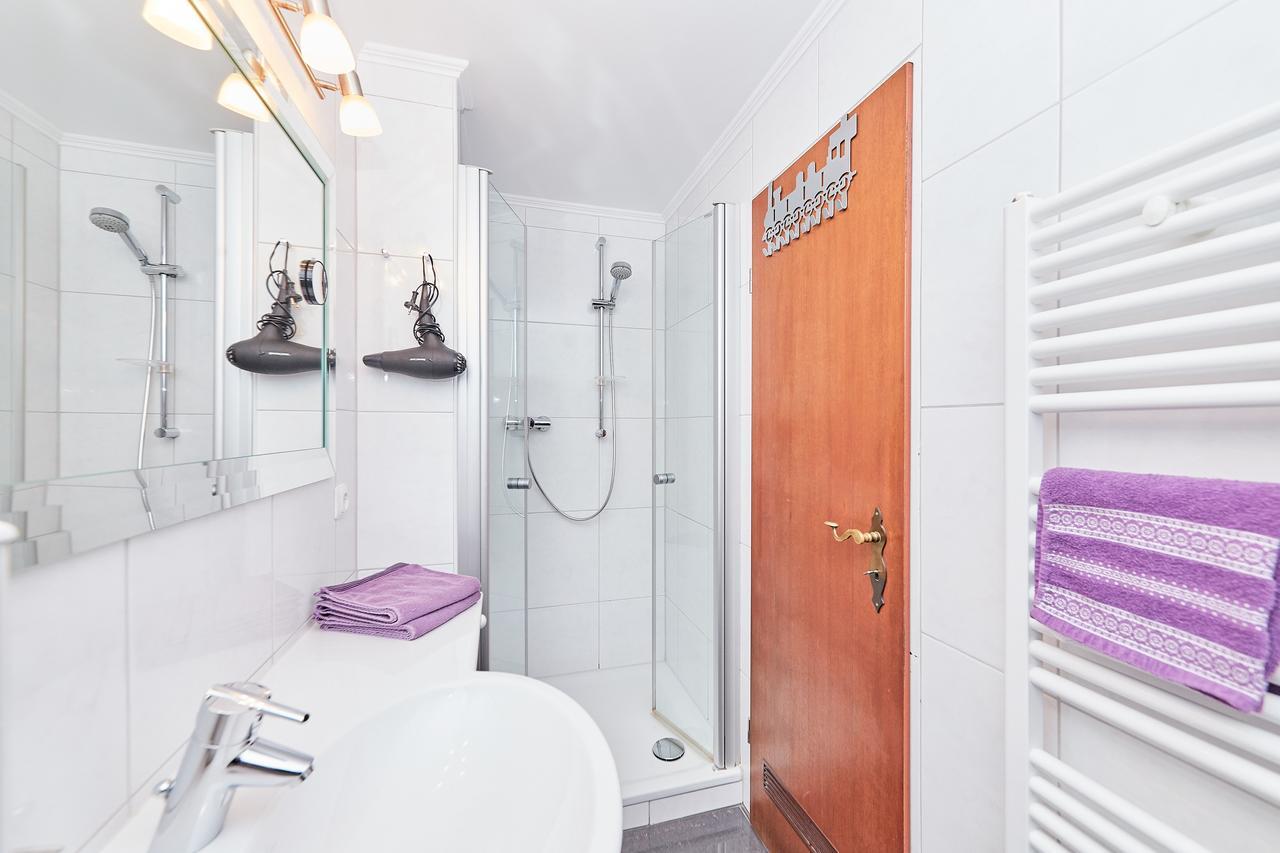 Ferienwohnung "Edeltrud Deluxe Moselblick" Verbandsgemeinde Verbandsgemeinde Bernkastel-Kues Buitenkant foto