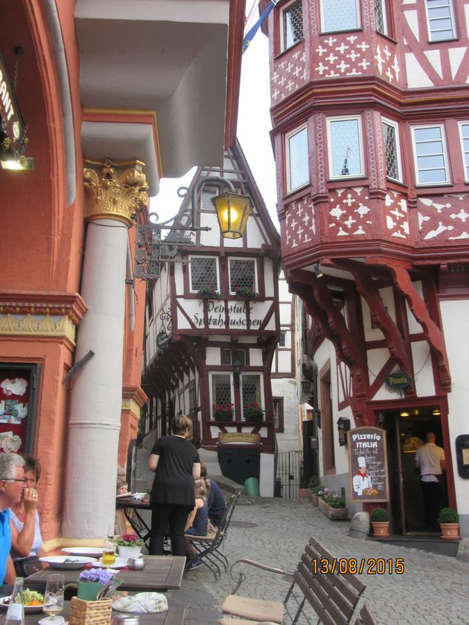 Ferienwohnung "Edeltrud Deluxe Moselblick" Verbandsgemeinde Verbandsgemeinde Bernkastel-Kues Buitenkant foto